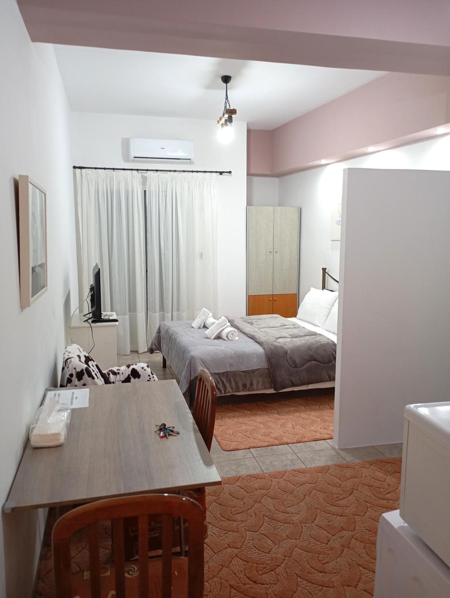 Vaso'S Appartments A Mesolóngion Zewnętrze zdjęcie